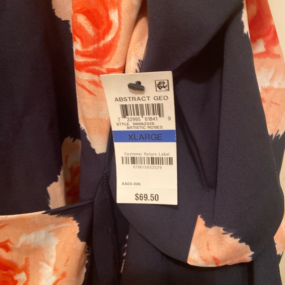 Navy and coral wrap blouse XL -NWT - Picture 4 of 5